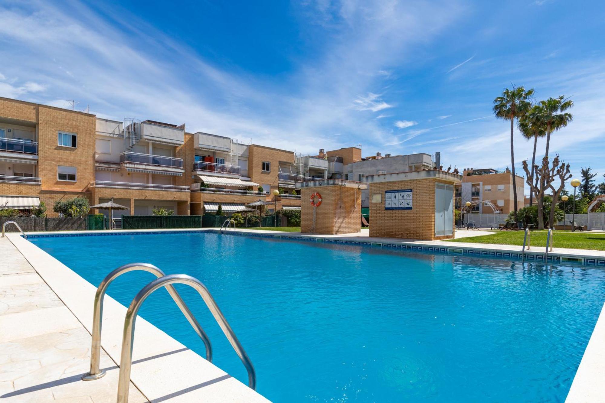 Cambrils Haven:2Br+2Bth+Wf+Pool Leilighet Eksteriør bilde